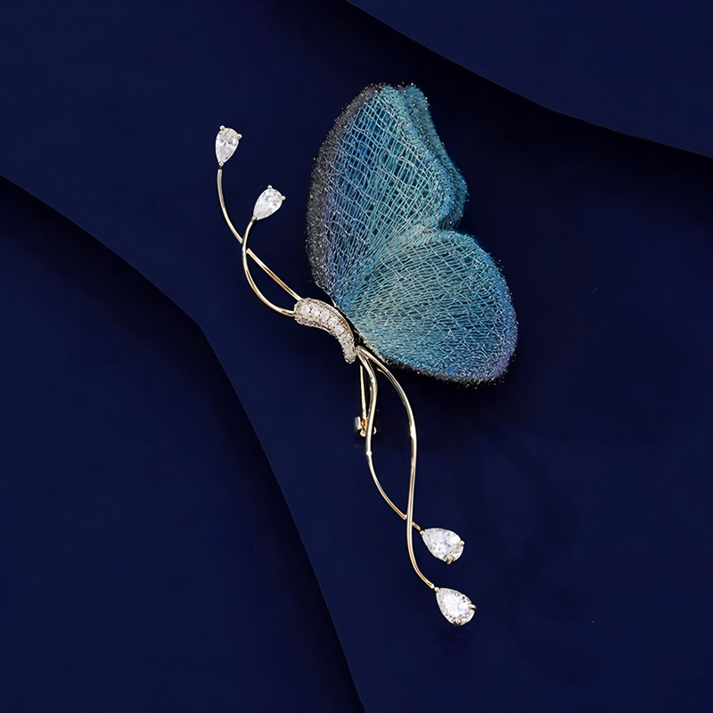 Embroidery Initials Designs - High-End Blauwe Initial Vlinder Prachtige Borduurbroche