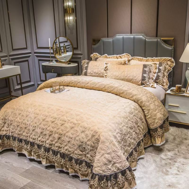 Luxe Europese Kristal Fluwelen - Embroidery Quilt Cover recensie en prijs